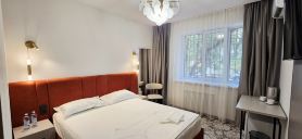 Naya Hotel