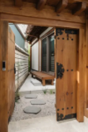 [Seochonbyuldang|Jongno Hanok Stay]Indoor Jacuzzi