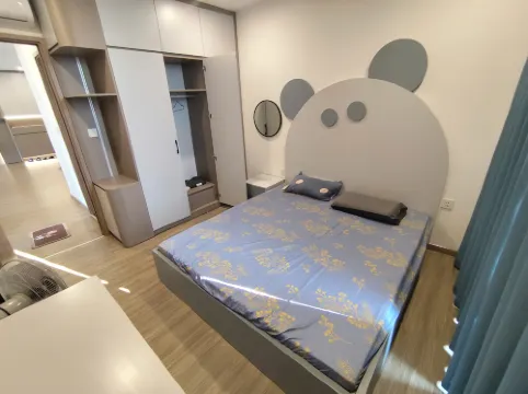 Luxhomes TC1 Canopy Smart City