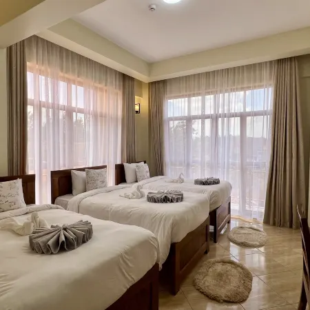 Skylark Hotel