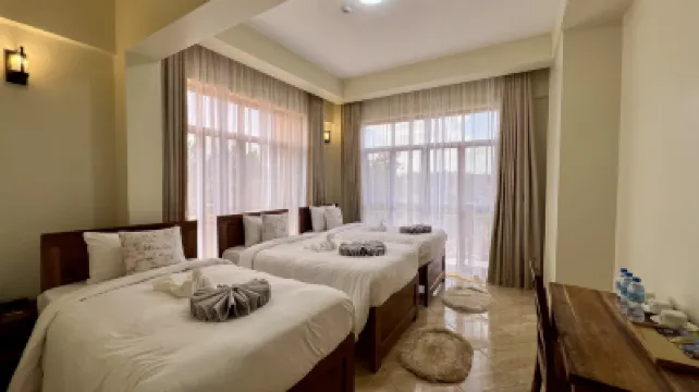 Skylark Hotel Hotel di 