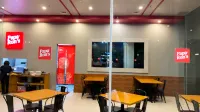 Apt 2BR Chadstone Exclusive,cozy,w/pool,wifi by LS