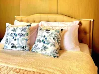 Charm's City Escape at Grace Residences Hotels in der Nähe von Enderun Colleges