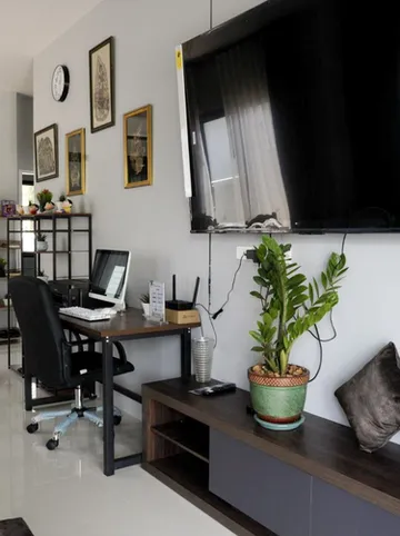 รูปภาพของแทนเนอร์ เฮ้าท์ กระบี่