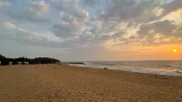 EK Breeze Kalutara - parking