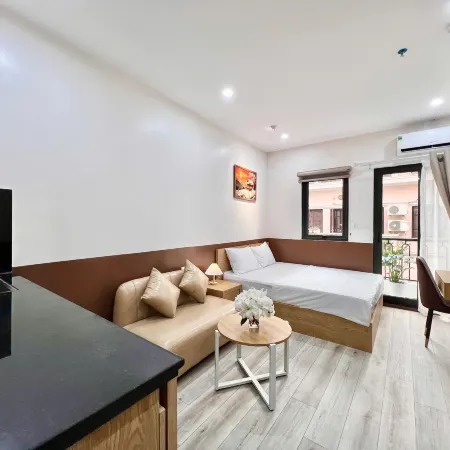 Aurora Homestay 16 Nguyen Nhu Do Отели рядом с достопримечательностью «Донгда»
