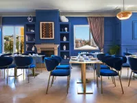 Estoril Boutique Hotel Hotel dekat Pantai Poca