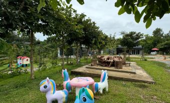 Inthanin Pool Villa