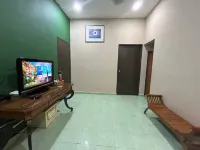 Mahasa Penarik Homestay Hotels in Caluk