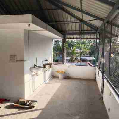 Full AC 4bhk townhouse, 10 mins from airport Others