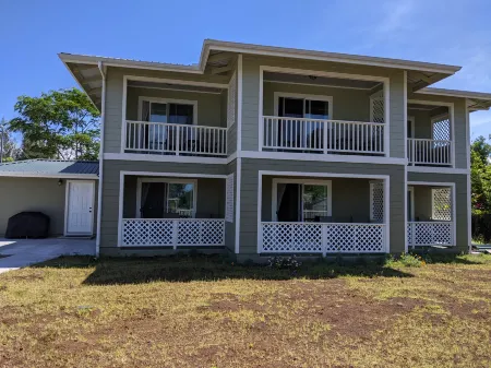 Ocean Breeze Inn Отели рядом с достопримечательностью «Halepalaoa Beach»