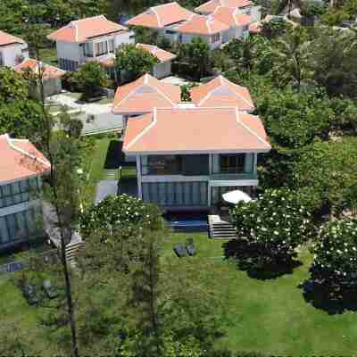 The Ocean Suites Hotel Exterior