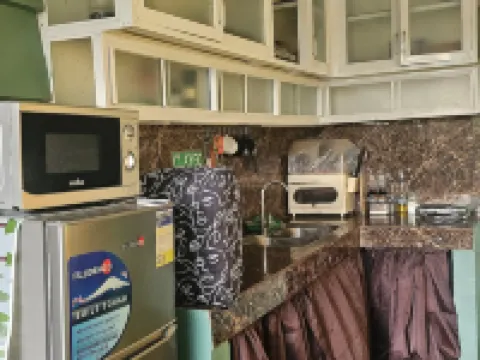 Natural Haven w/ Netflix,Videoke & Alfresco Dining Hotels in Dasmarinas