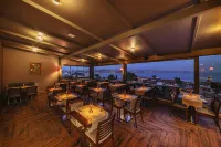 Triton Hotel - parking