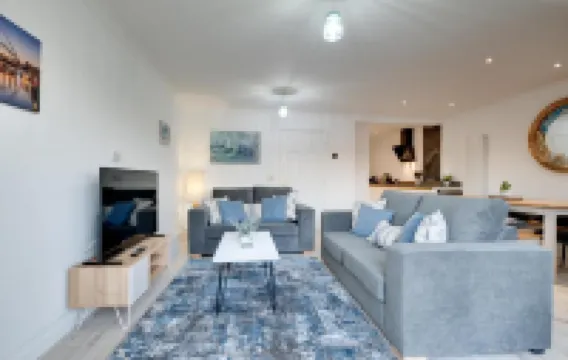 Staithes House - By Week2Week