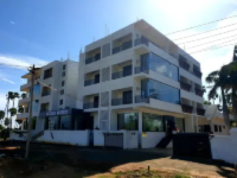 Antrika Resorts Hotels near Old Coutralam Falls