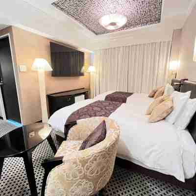 APA Hotel Nagoya Sakae Rooms