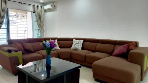Sibu Double Story House No Smoking No Wedding Acts - 3 ดาว