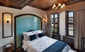 SIRCALI HOTEL
