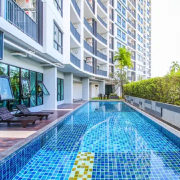 Vista Residence Old Town Отели рядом с достопримечательностью «Прогулочная улица Пхукета»