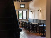 Melmond Maison Hotels near Convention 33