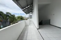 Hotel O Kost Reski 2 Near Tugu Perbatasan Takalar - Gowa