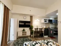 Modern Condo Just 2 Minutes from Mactan-Cebu International Airport - Infinity Pools
