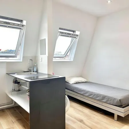 Stylish Studio on Rue de Turbigo