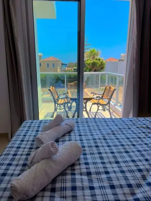 Villa Halia Coral Bay 3BR Private Pool and Sea View - Villas