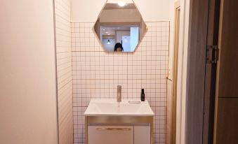 Chilling Stay Jongno # Dongdaemun Station # 6min Dongmyo Station # 2min Sinseoldong Station