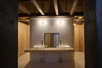 metate Hotels in Nakaniikawa District