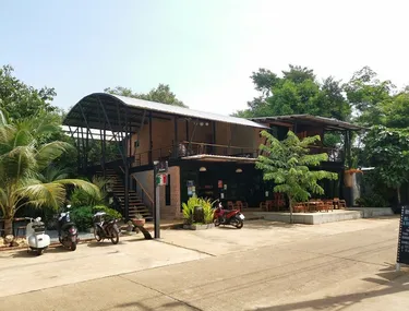 รูปภาพของโยส์ คอร์เนอร์ เกาะหมาก