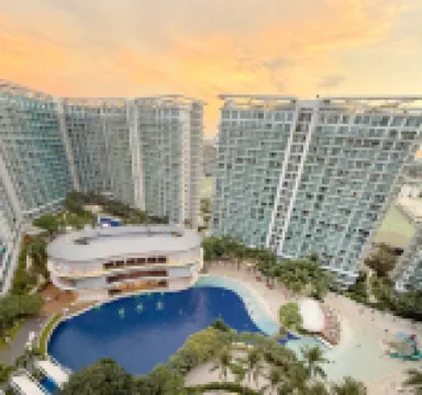 Luxury 2BR Deluxe Azure Resort Beachview Suite with Bathtub & Smart toilet