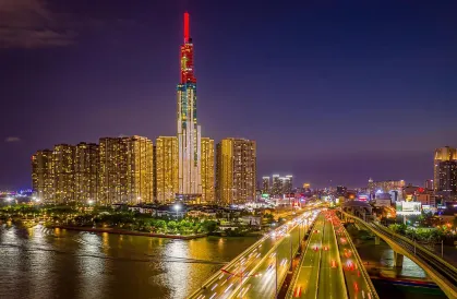 Landmark 81 & Vinhomes - Royal Apartment