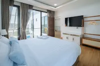 Riverfront Pool Villa Rangsit Klong 4 Hotels in Thanyaburi District