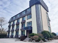 Hotel Moaksan - parking