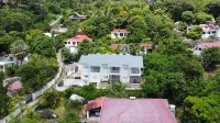 Crystal Shores Self Catering Apartments - Beau Vallon, Seychelles