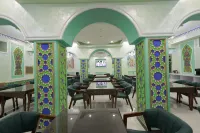 The Silk Road Terrace - Morgenmad