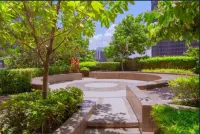 Uptown Parksuites T2 Radiant 2BR Walk to Uptown Mall +Nightlife Xylo - 2 tähden