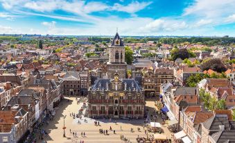 Hotel La Noire - Delft City Centre
