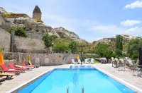 Grand Elite Cave Suites