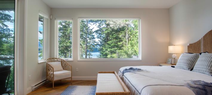 Victoria Island , Sooke Modern Beach Front House With Private Beach,Ocean ,Mountain & City Views ビクトリア首都地域のホテル