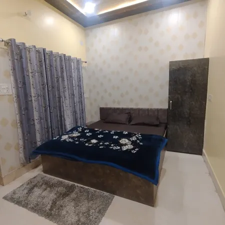 Sudarshan Home Stay