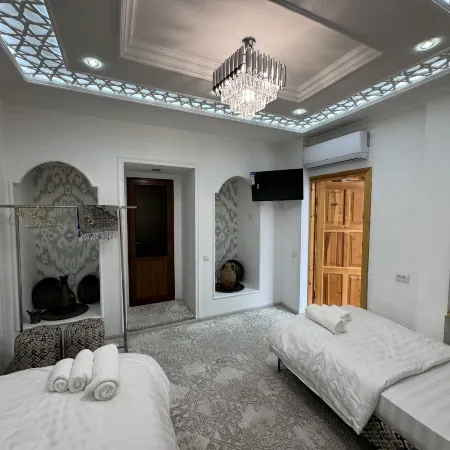 Meros Guest House