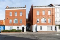 IBEX HOUSE | Free parking 2Bed Fully equipped Flat - Boutique