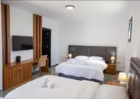Suya Boutique Hotel - balcony