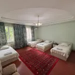Yurta Guest House - Airport - 駐車場