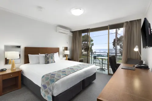 吉朗灣畔酒店及公寓，阿桑德連鎖系列酒店(Bayside Geelong Hotel & Apartments, an Ascend Collection Hotel) - 酒吧