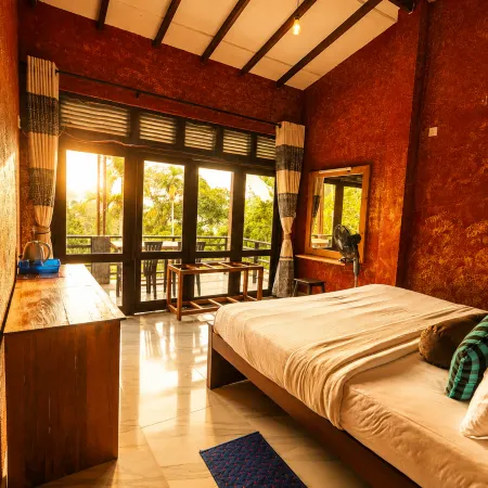 Nine Arch Jungle Inn