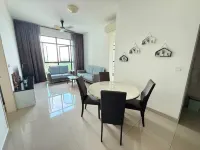 Modern suite @ Conezion | IOI City Mall - 2-Star